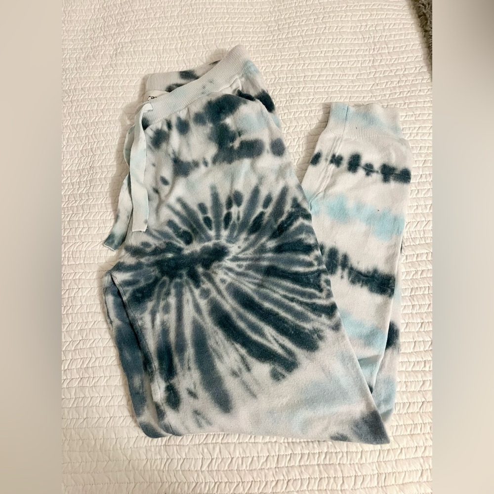 Vinta Havana tie dyed sweatpants jogg 
Size small